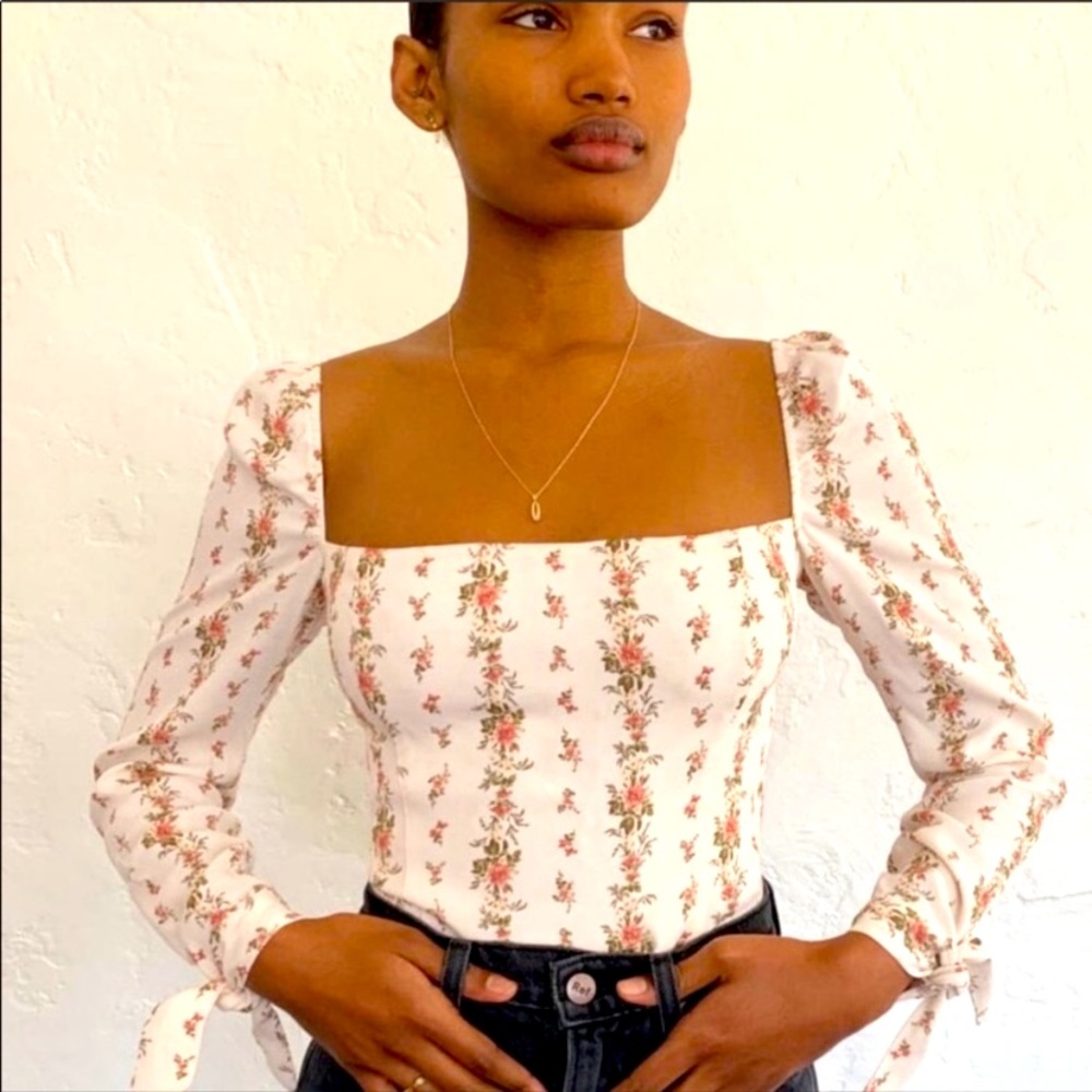 Reformation Ariana Top in Poppyseed